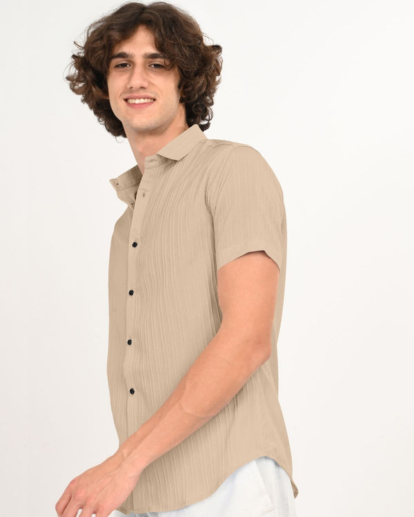 Beige textured men’s casual summer shirt side view