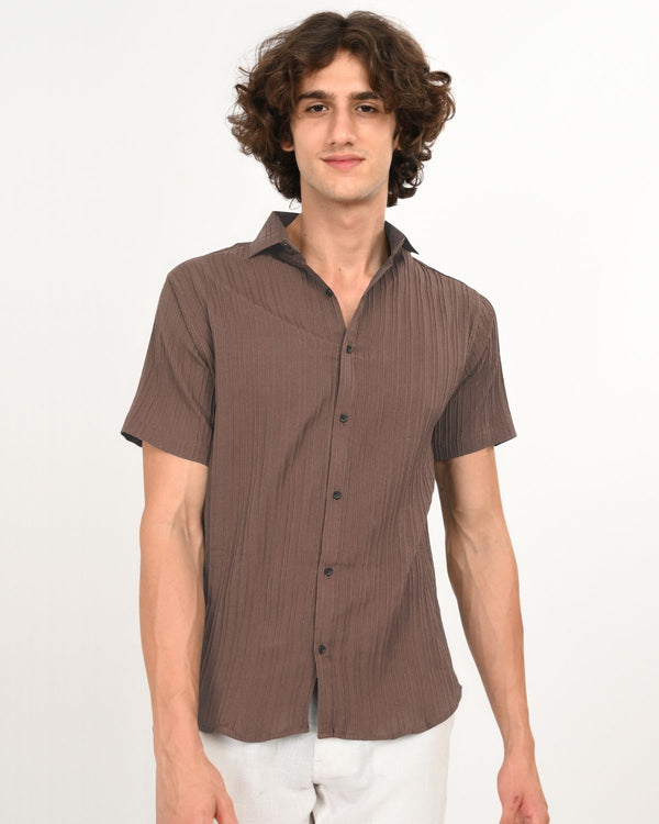 Chocolate brown textured short sleeve shirt front look