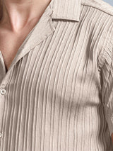 Close-up Sahara Mist shirt collar texture