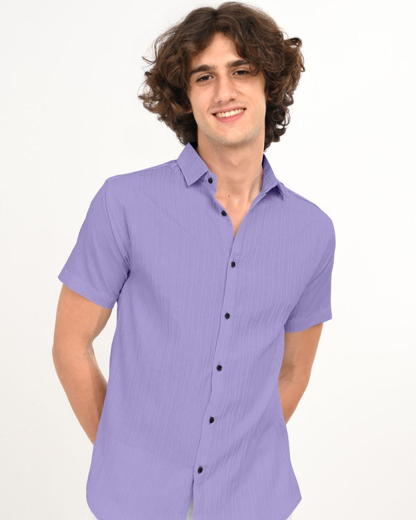 Close front view of lavender textured short-sleeve shirt