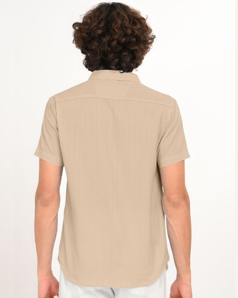 Men’s beige textured shirt back view